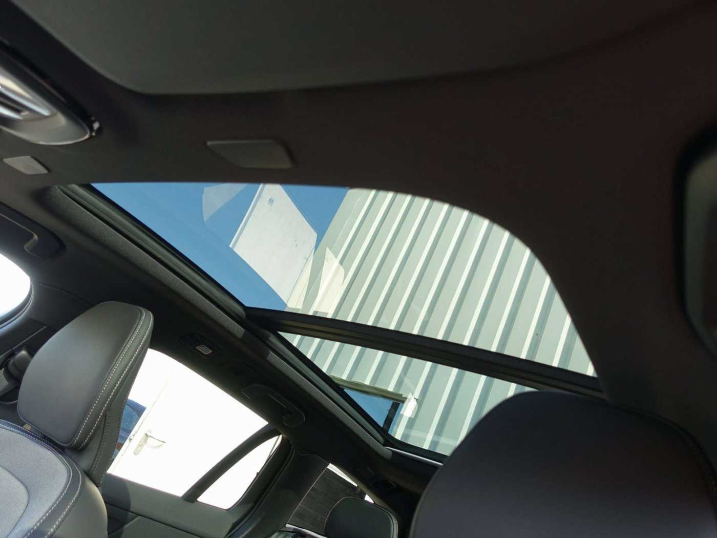 Volvo  Plus, T6 AWD Plug-in Hybrid/360°/Pano/H&K