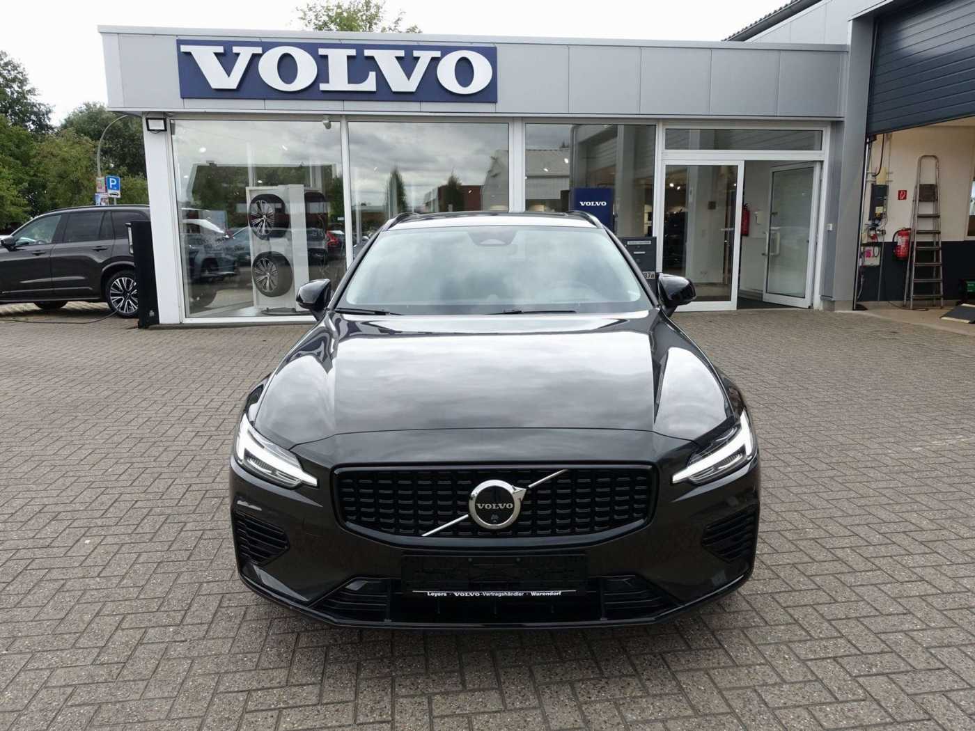 Volvo  Ultra, T6 AWD Plug-in Hybrid/B&W/360°/HeadUP