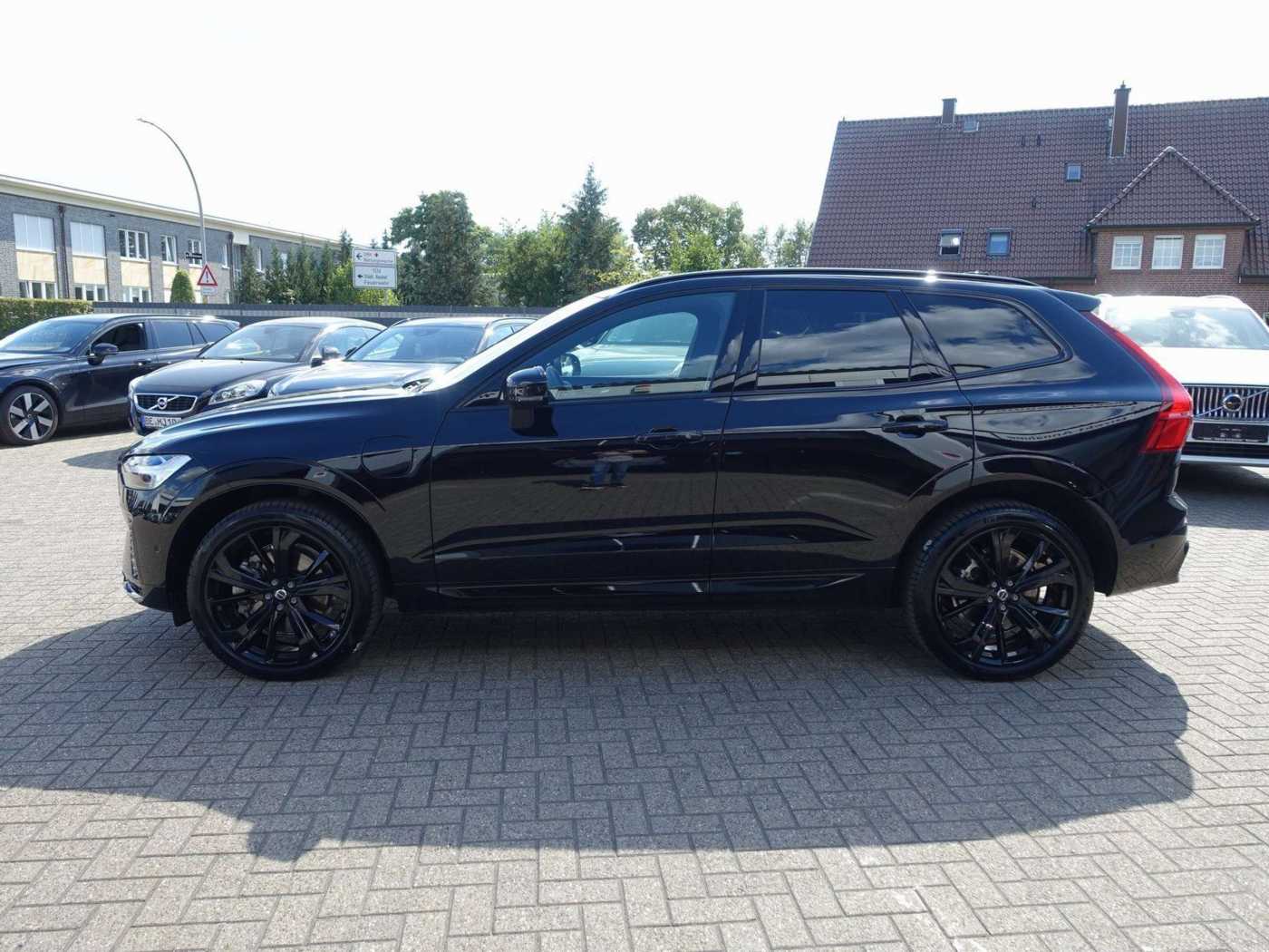 Volvo  Black Edition Plus T6 AWD/Pano/AHK/H&K/BLIS