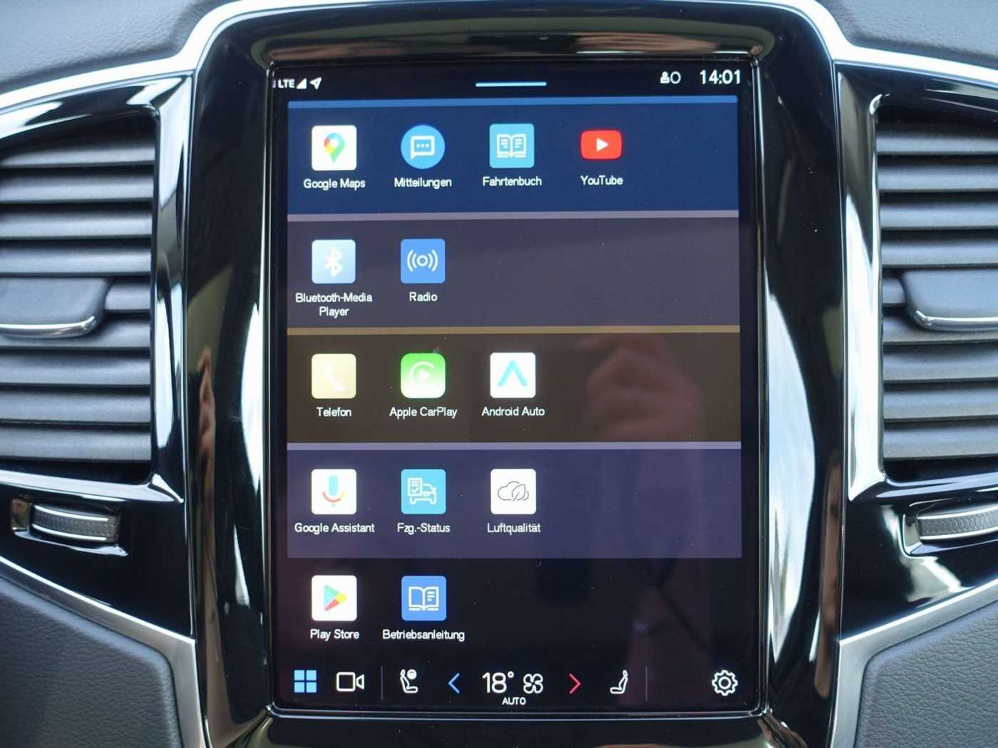 Volvo  Ultra T8 AWD Plug-in Hybrid/Pano/360°/H&K