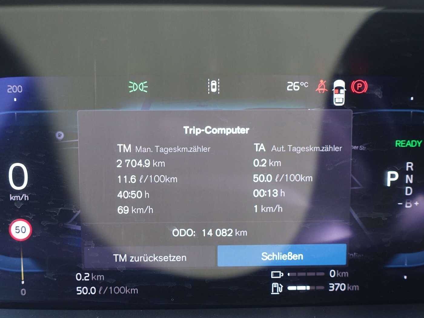 Volvo  Ultra, T8 AWD/Pano/360°/HeadUP/B&W/BLIS
