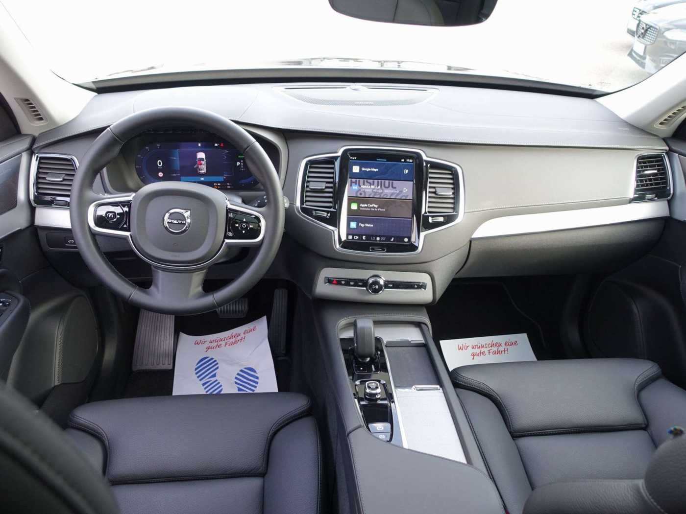 Volvo  Plus Dark T8 AWD Plug-in Hybrid/Pano/FourC