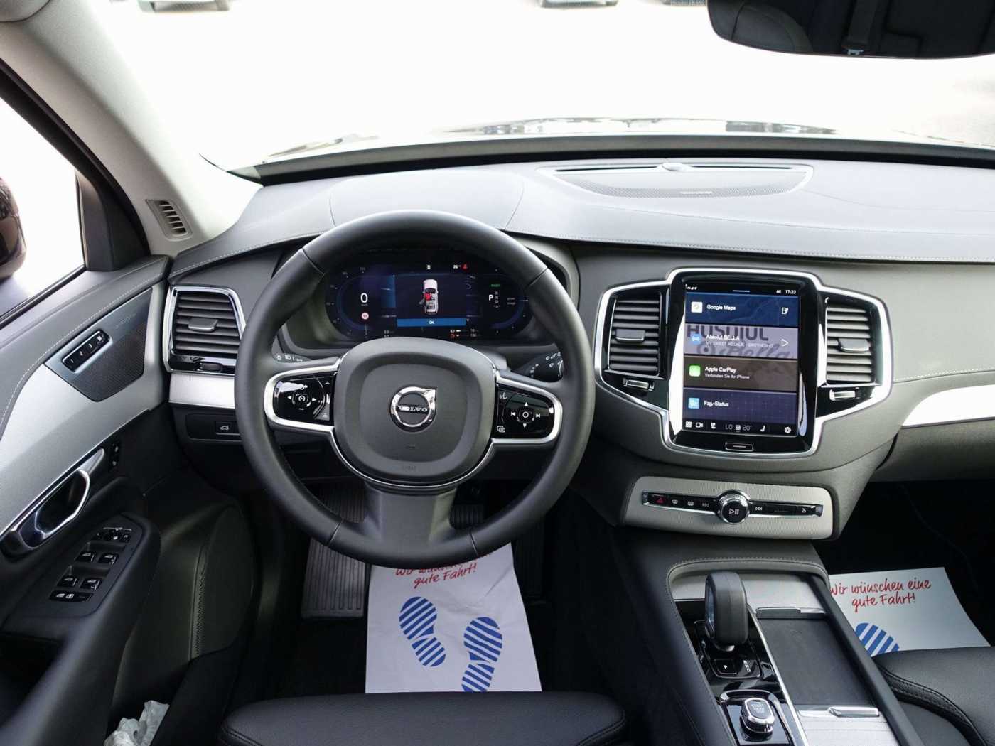 Volvo  Plus Dark T8 AWD Plug-in Hybrid/Pano/FourC