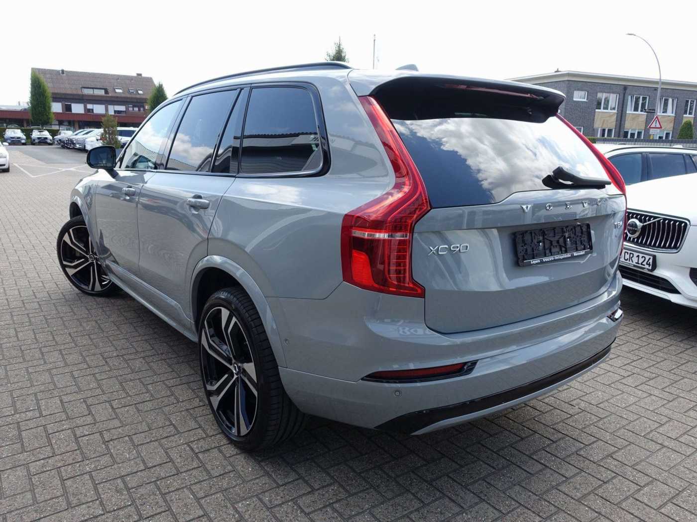 Volvo  Ultra, T8 AWD Plug-in Hybrid/Pano/B&W/360°