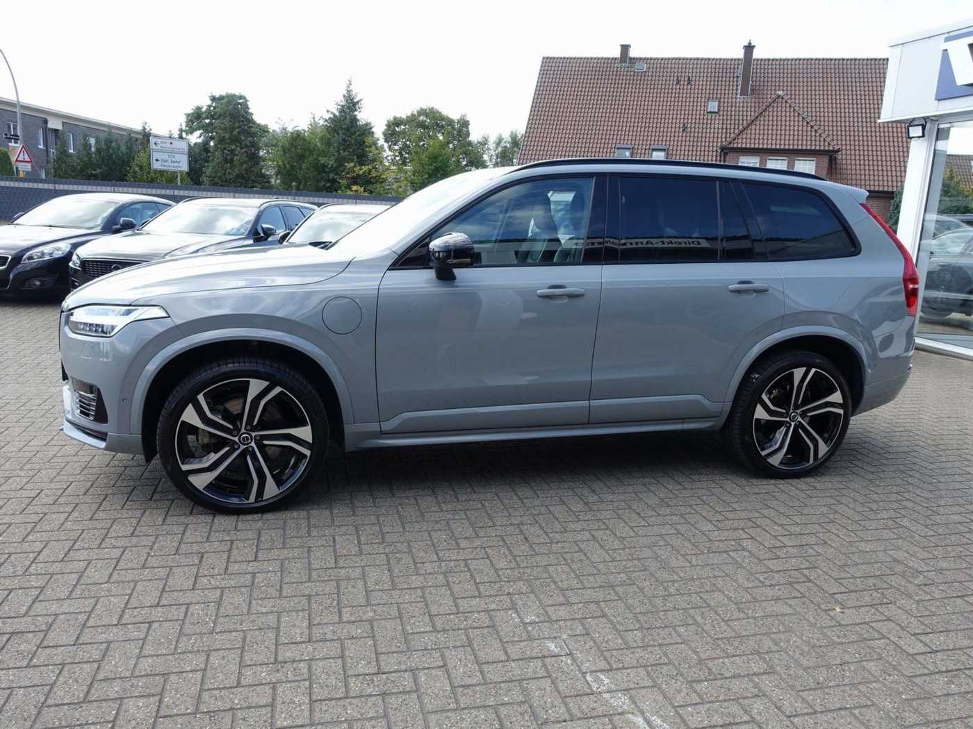 Volvo  Ultra, T8 AWD Plug-in Hybrid/Pano/B&W/360°