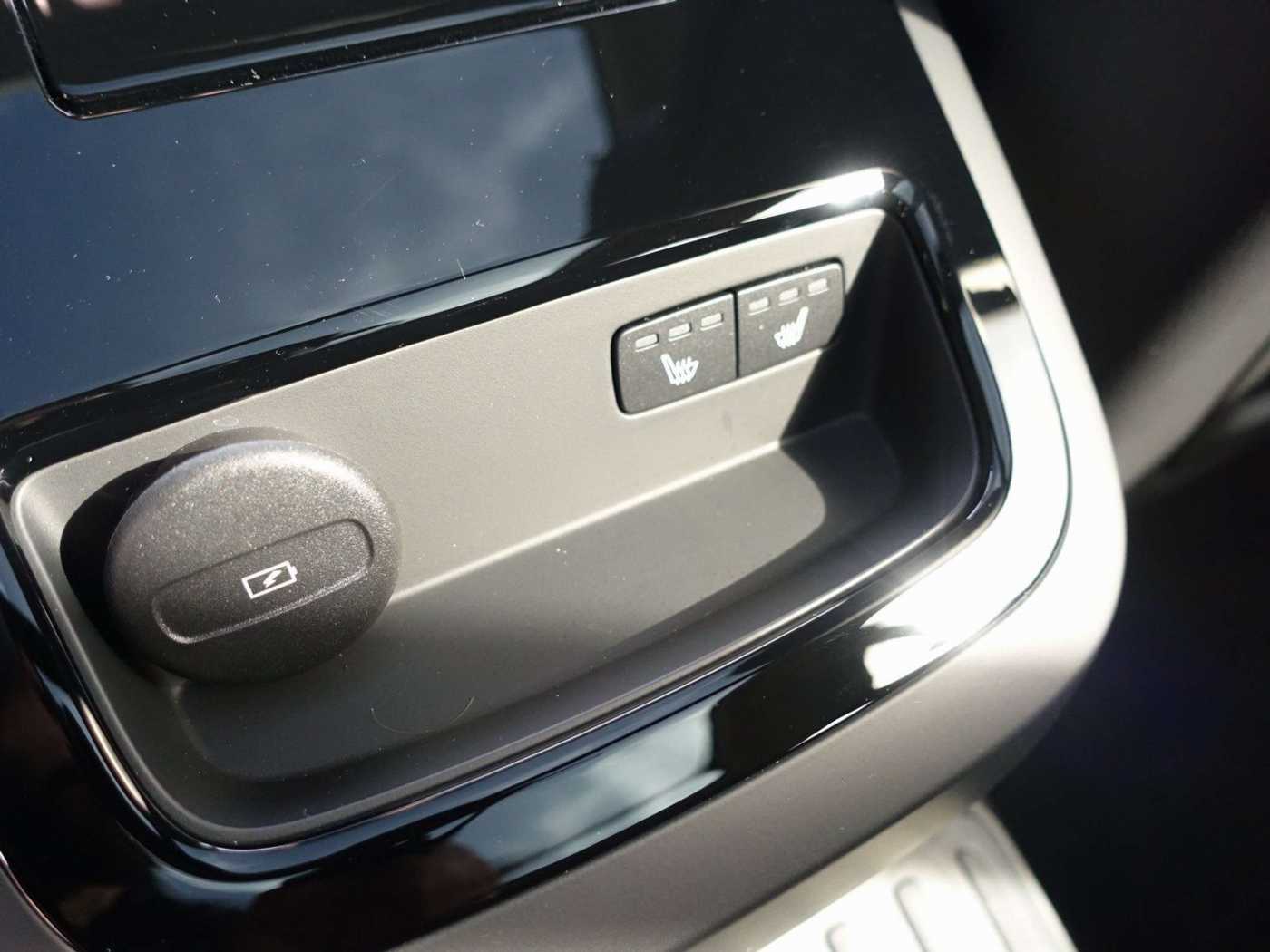 Volvo  Ultra, T6 AWD Plug-in Hybrid/Pano/H&K/AHK