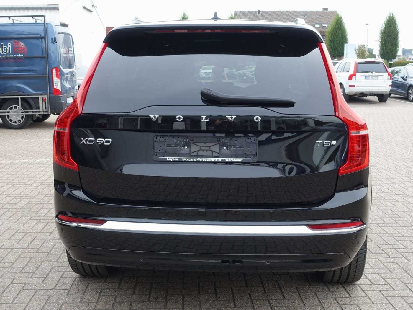 Volvo  Plus T8 AWD/360°/B&W/Pano/FourC/AHK/BLIS