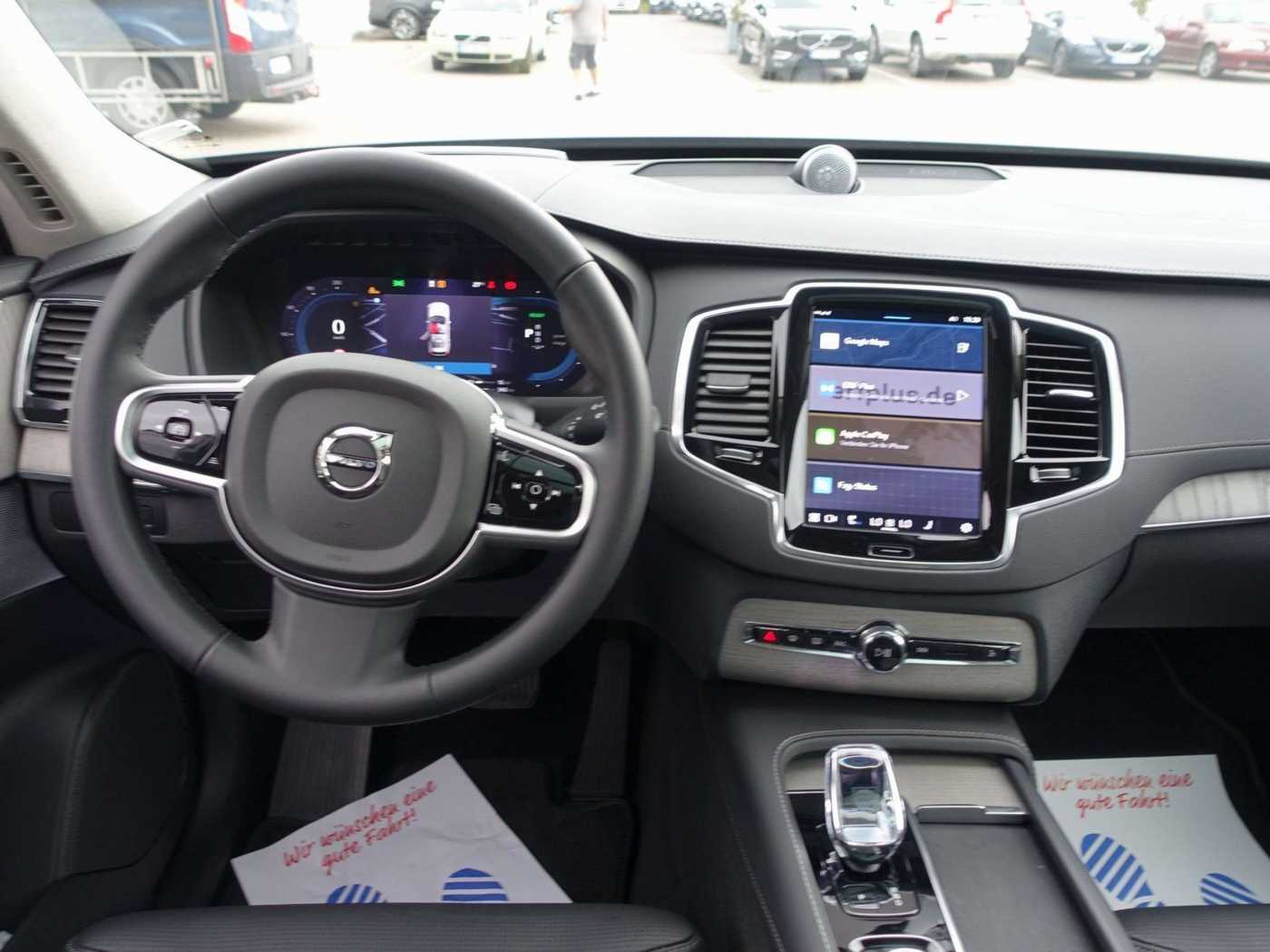 Volvo  Ultra, T8 AWD/FourC/Pano/360°/BLIS/Massage