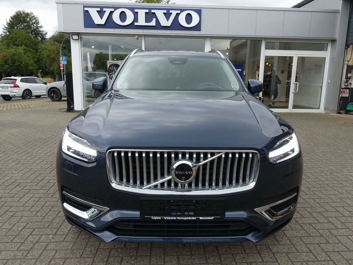 Volvo  Ultra, T8 AWD/FourC/Pano/360°/BLIS/Massage