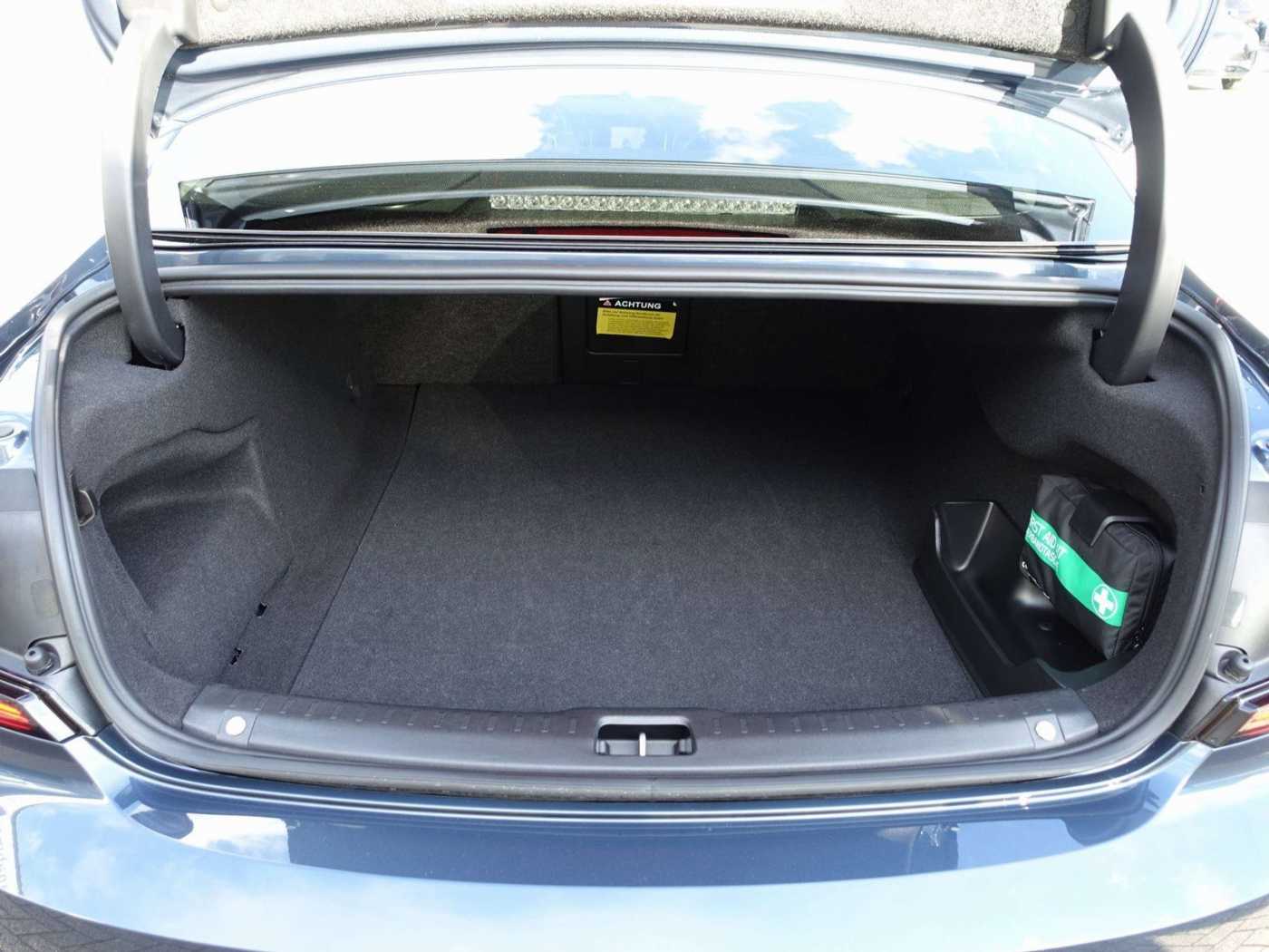 Volvo  Recharge Ultimate T8 AWD B&W/FOUR-C/AKUSTIK