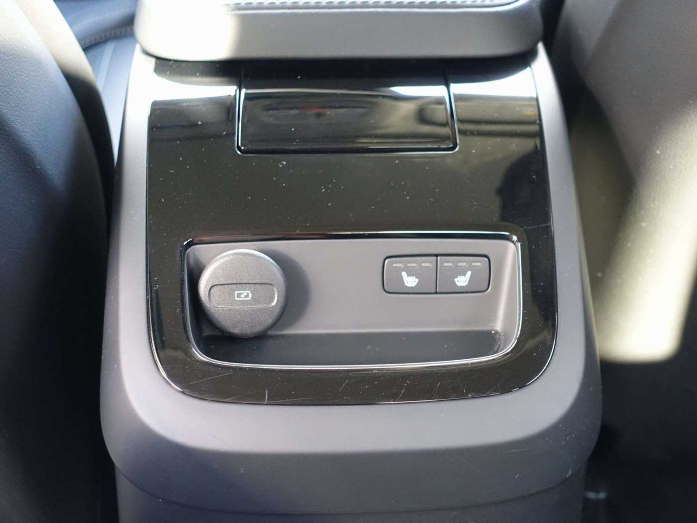 Volvo  Recharge Ultimate T8 AWD B&W/FOUR-C/AKUSTIK