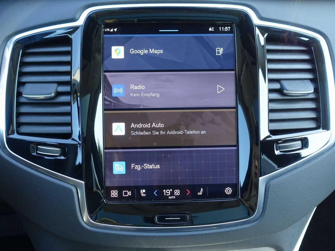 Volvo  Plus T8 AWD Plug-in Hybrid/Memory/Panorama