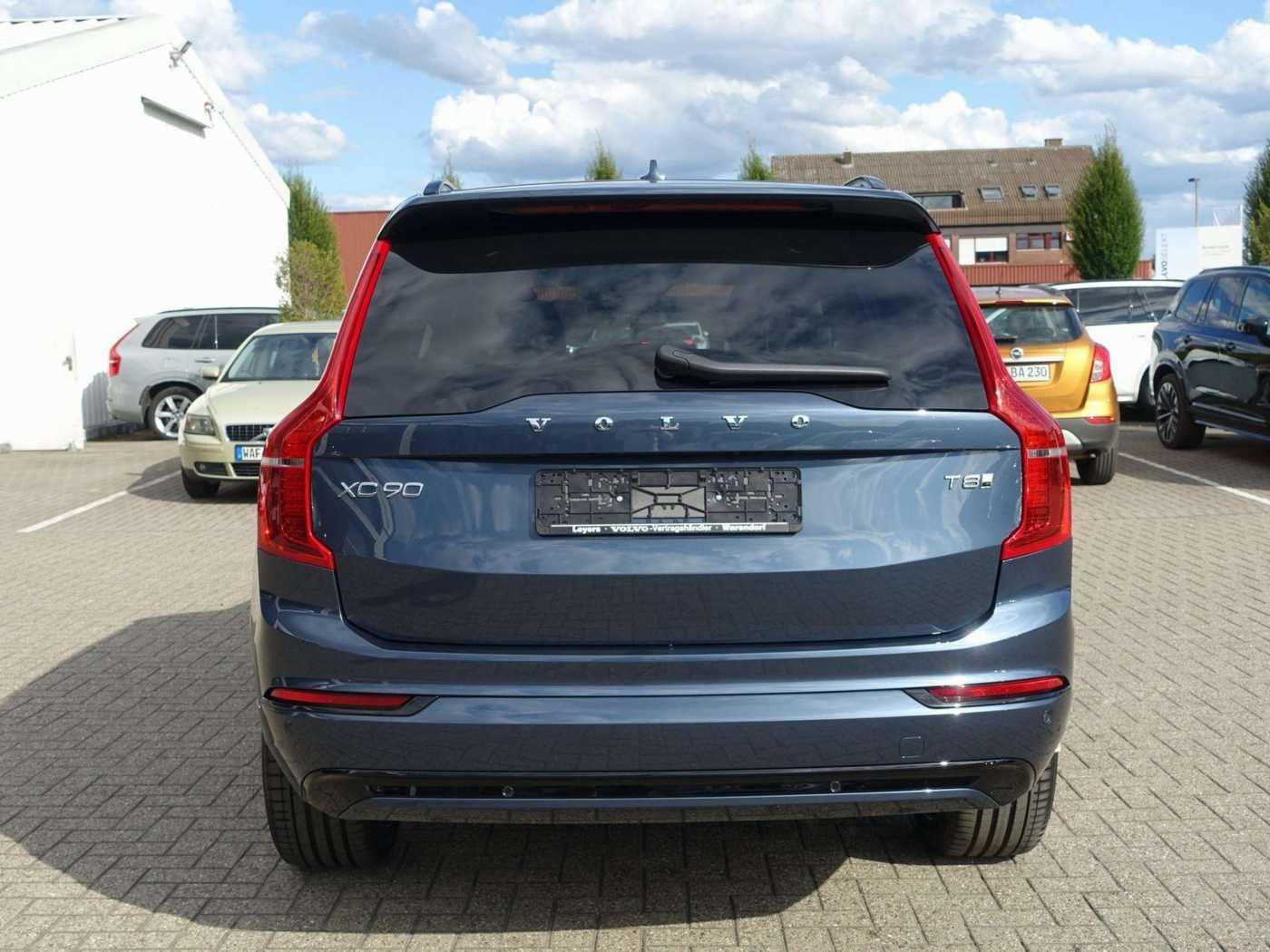 Volvo  Ultra Dark T8 AWD Plug-in Hybrid PANO/B&W