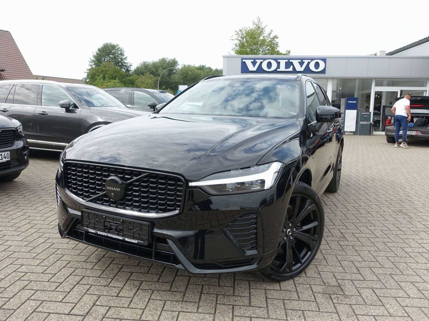 Volvo  Black Edition Plus T8 AWD/HeadUp/360°Cam
