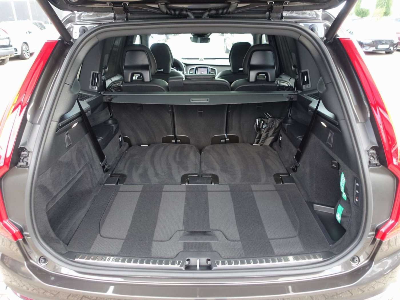 Volvo  Plus T8 AWD Plug-in Hybrid/Four-C/AHK/B&W
