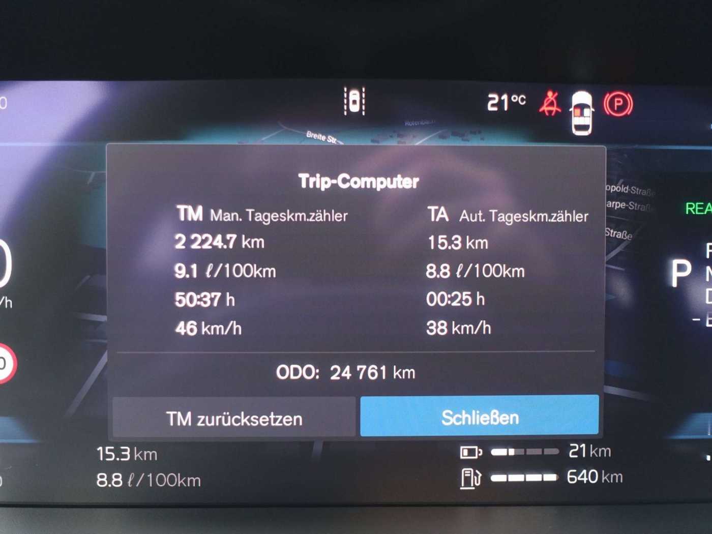 Volvo  Recharge Ultimate Dark T8 AWD HUD/B&W/PANO