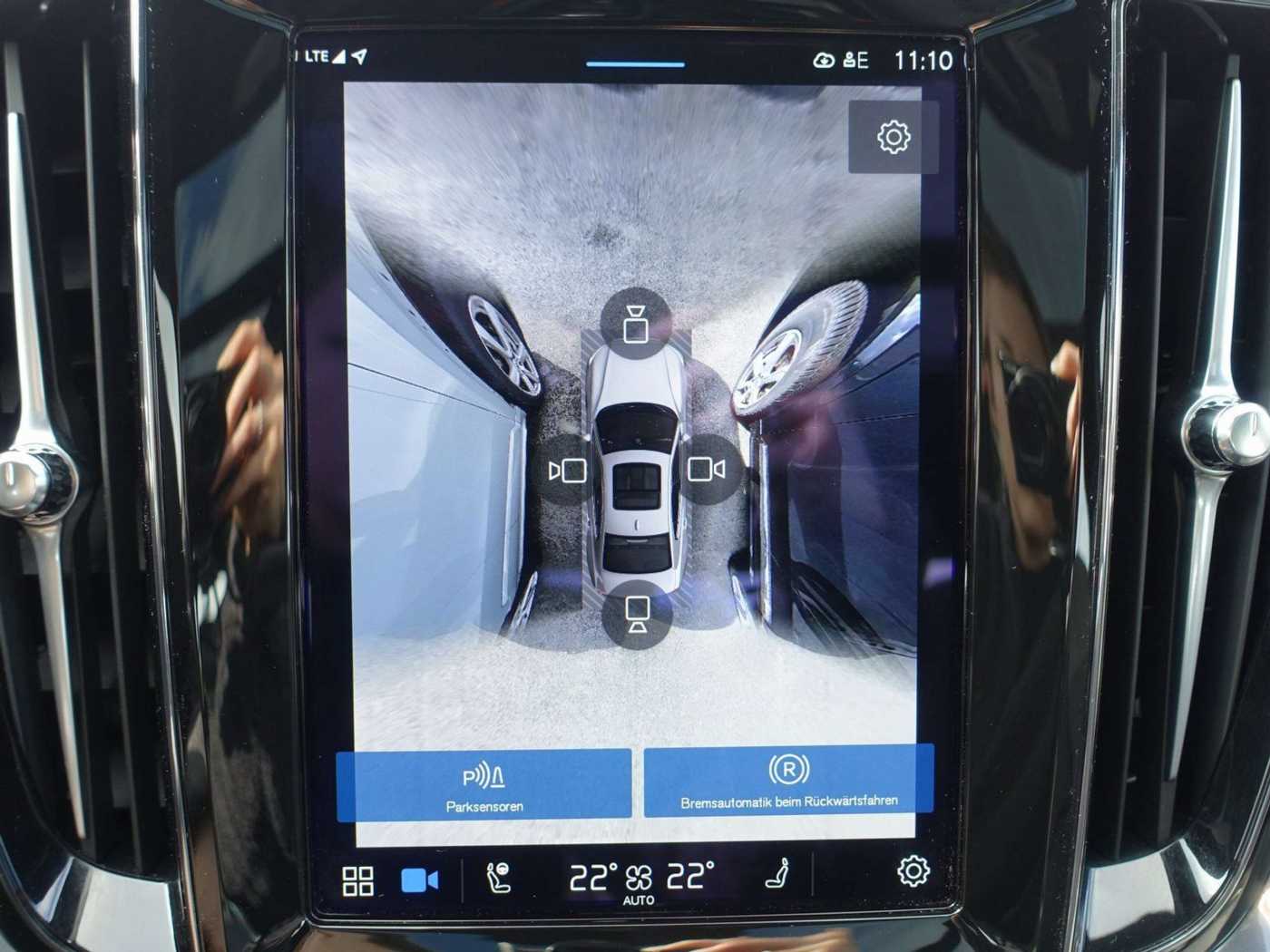 Volvo  Recharge Ultimate Dark T8 AWD HUD/B&W/PANO