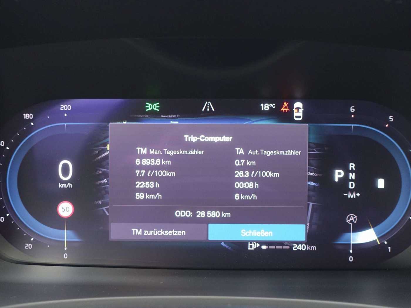 Volvo  Cross Country B4 AWD Plus/AHK/H&K/Pano/BLIS