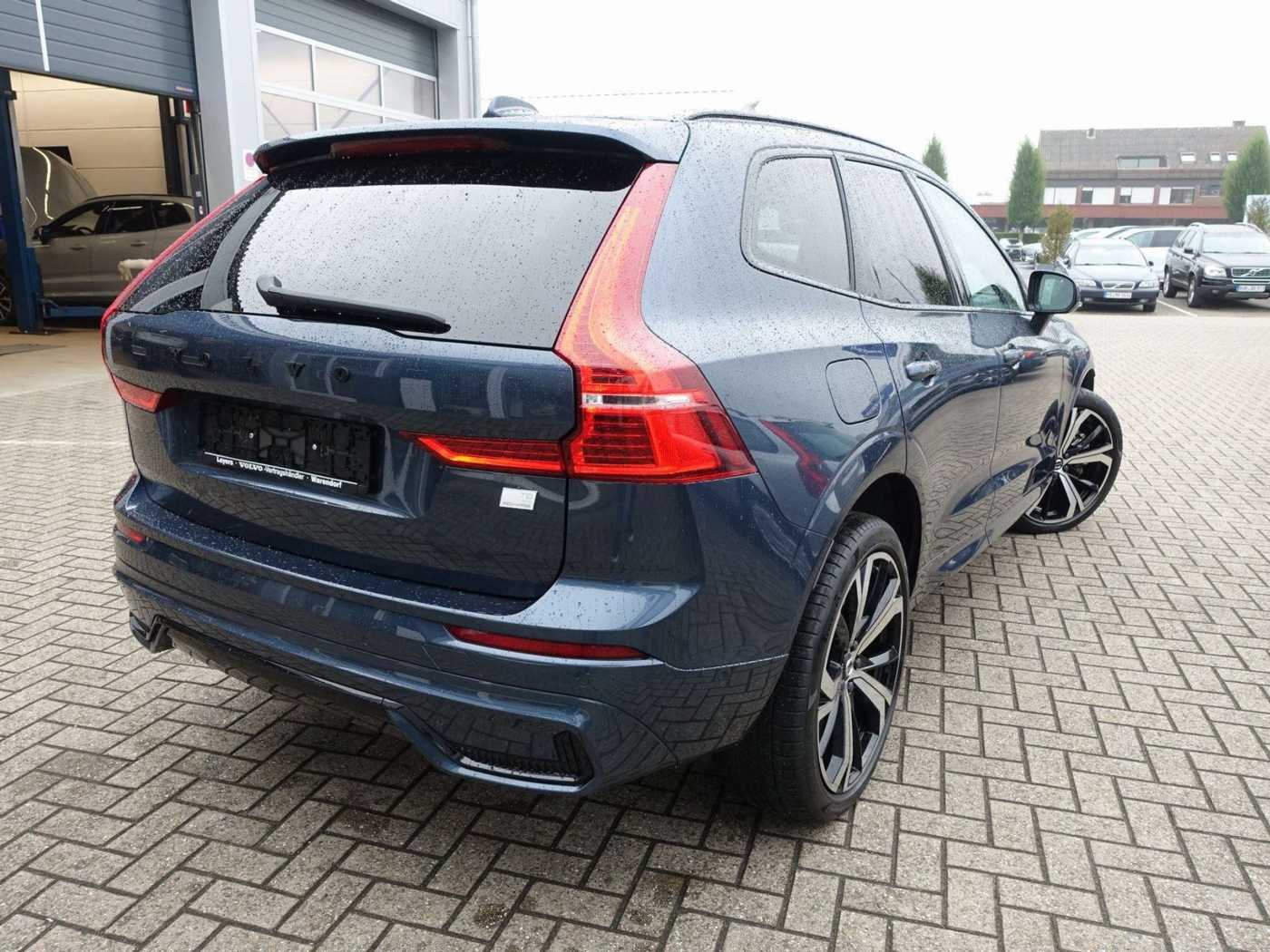 Volvo  T8 AWD Dark Plus/StndHz/360°/FourC/AHK/BLIS