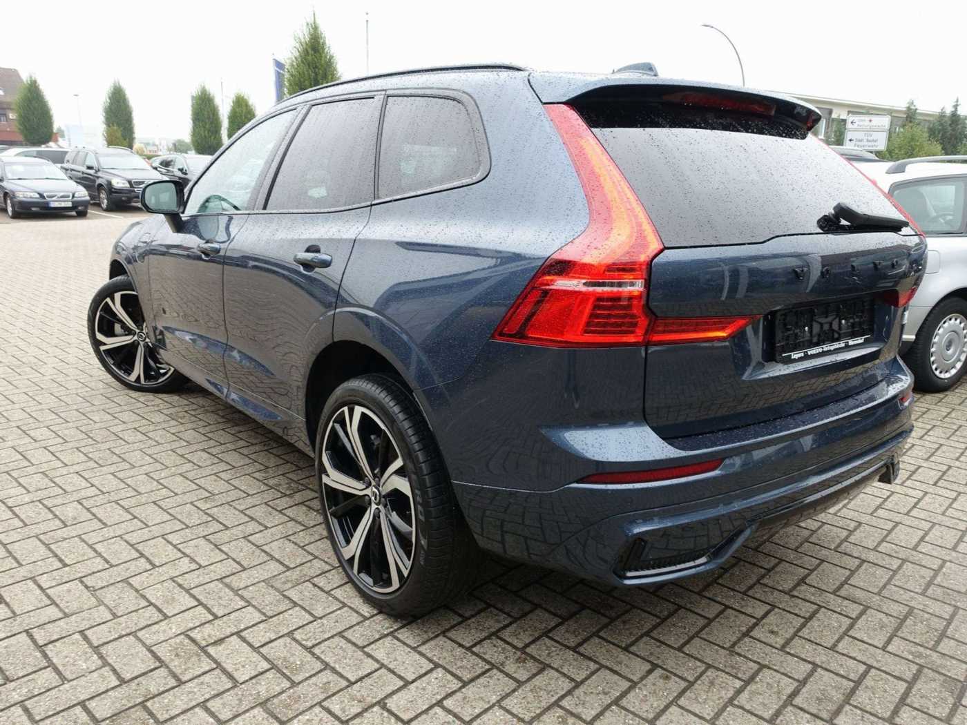 Volvo  T8 AWD Dark Plus/StndHz/360°/FourC/AHK/BLIS