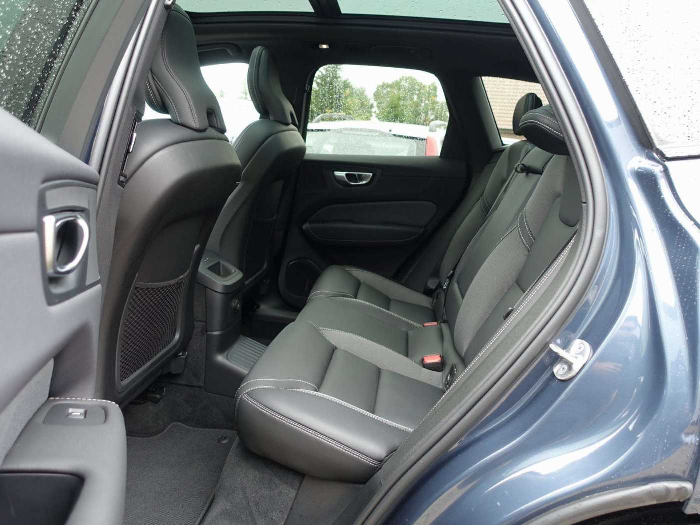 Volvo  T8 AWD Dark Plus/StndHz/360°/FourC/AHK/BLIS