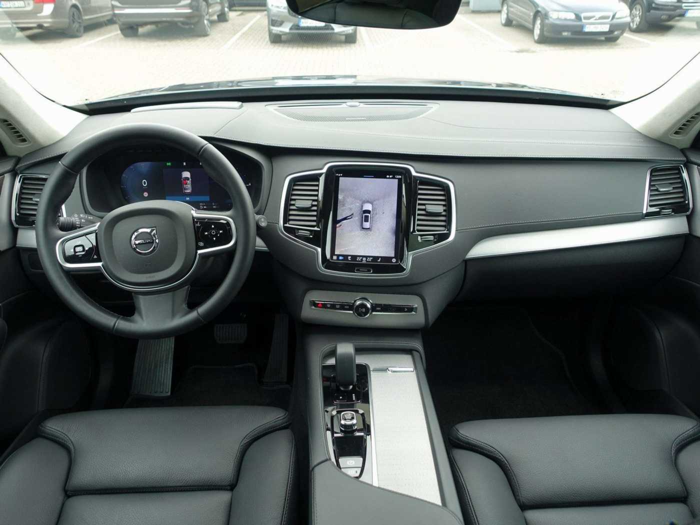 Volvo  Ultra T8 AWD/FourC/360°/H&K/Pano/Head-Up
