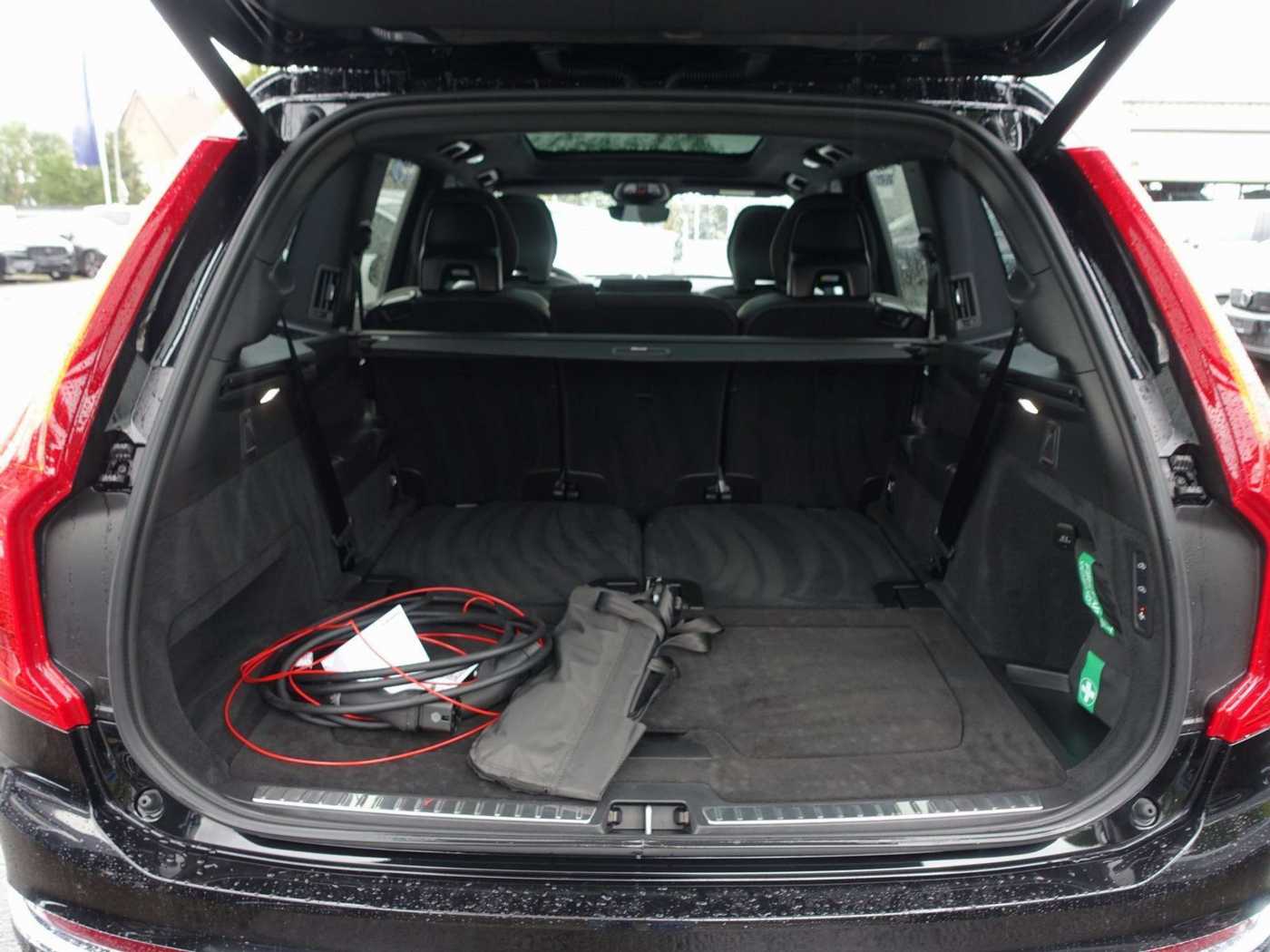 Volvo  Plus T8 AWD/Pano/360°/FourC/B&W/BLIS/HeadUP