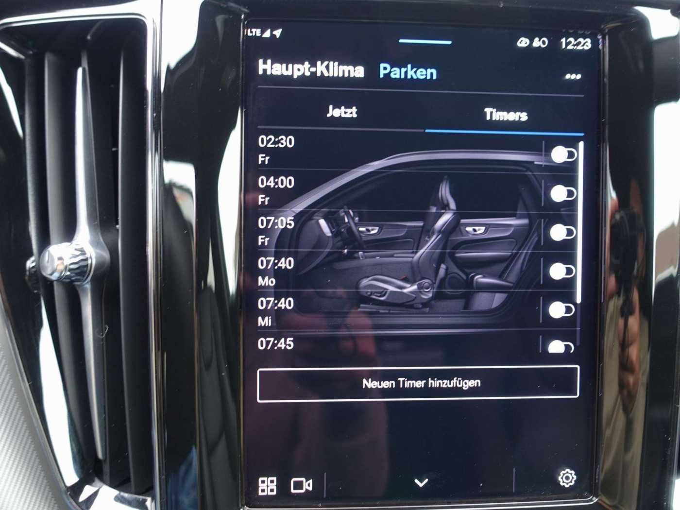 Volvo  Black Edition Ultra T8 AWD/Massage/Pano/CAM