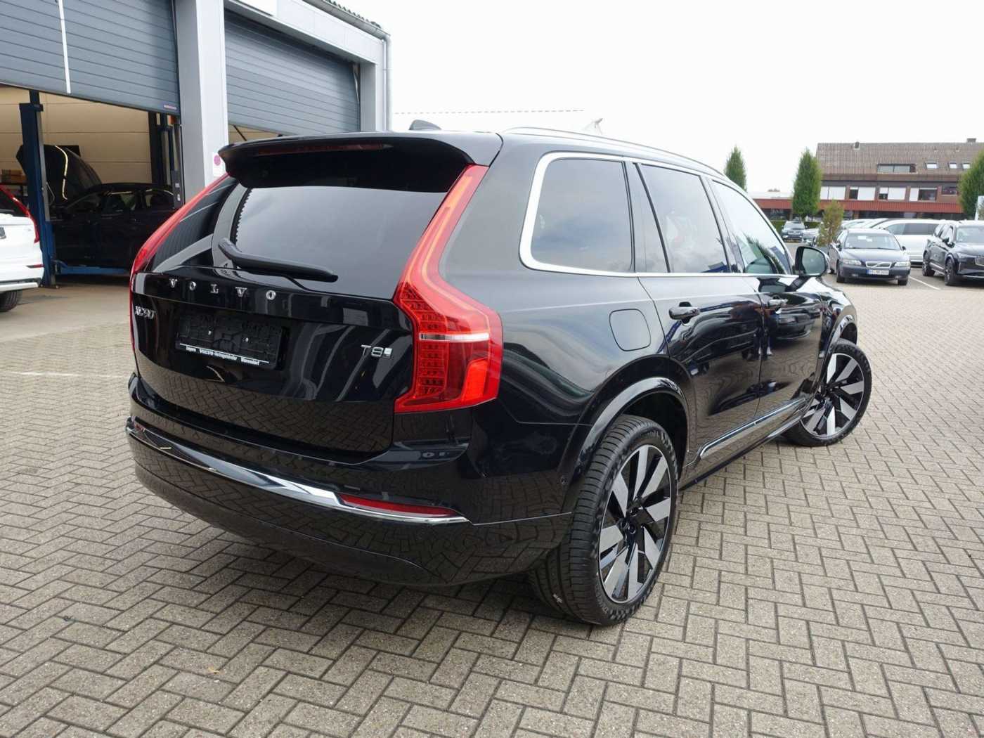Volvo  Plus, T8 AWD/FourC/Pano/HeadUp/360°/BLIS