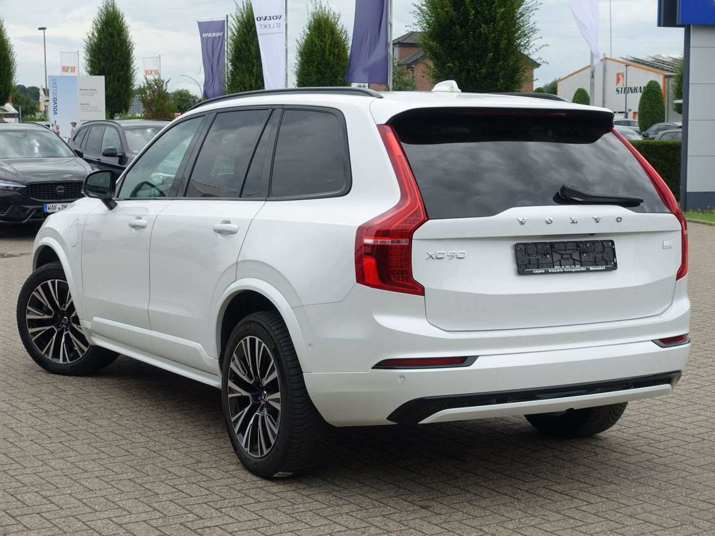 Volvo  Recharge Plus Dark T8 AWD PANO/AHK/360°/SHZ