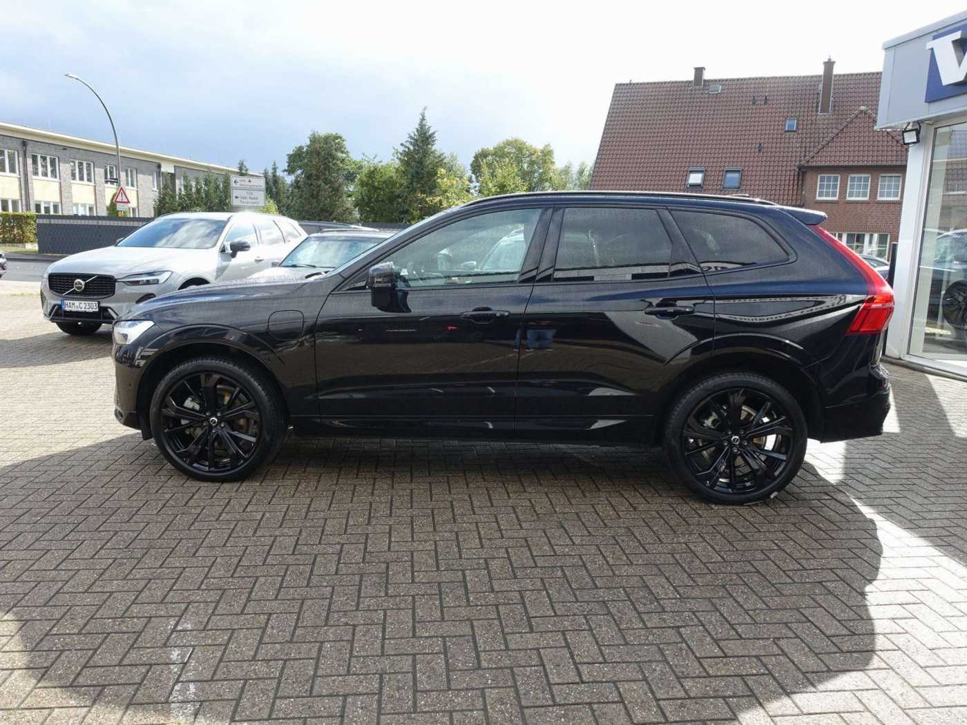 Volvo  Black Edition Ultra T8 AWD/FourC/AHK/Pano