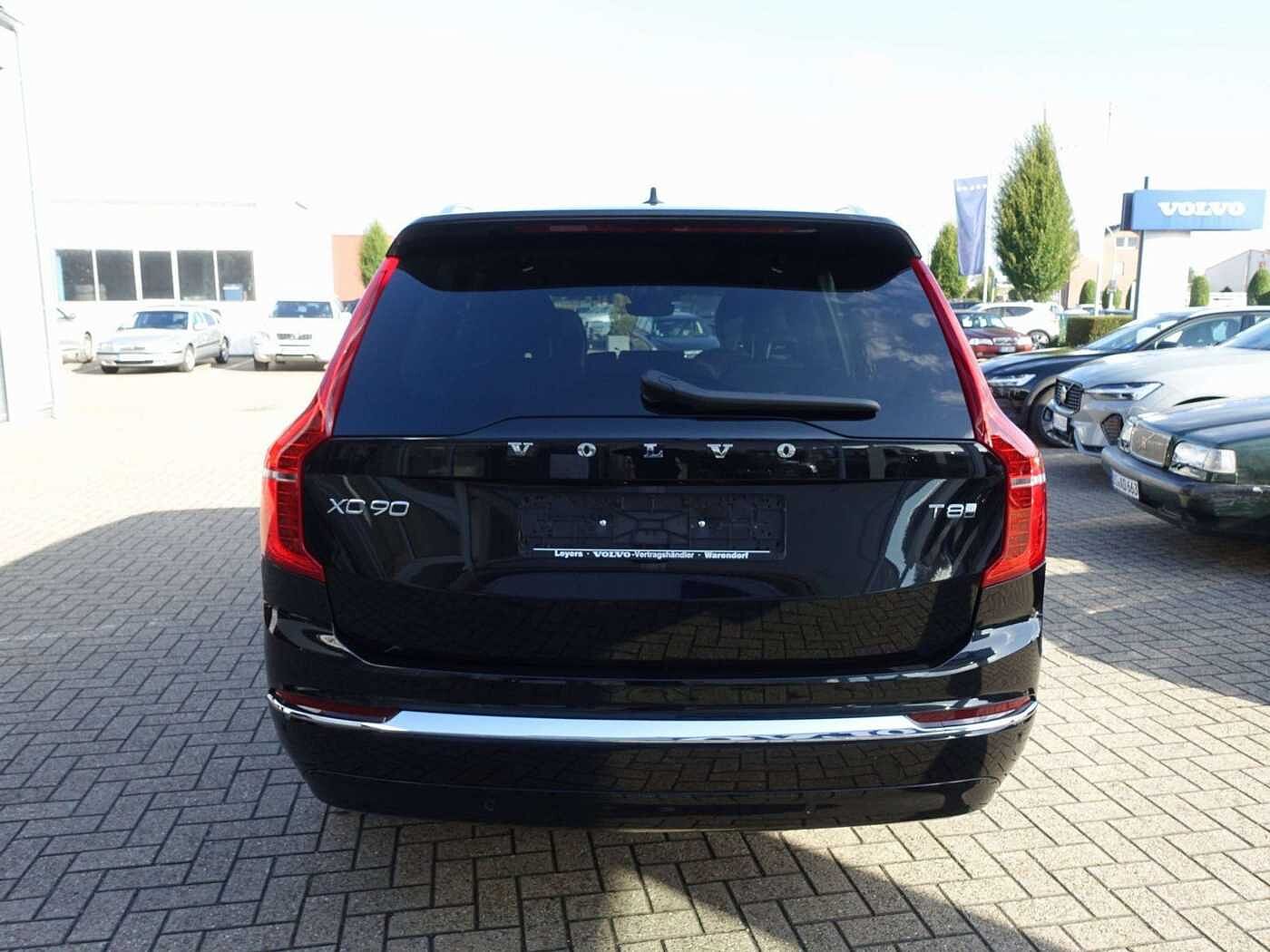 Volvo  Ultra, T8 AWD/FourC/360°/Pano/BLIS/B&W