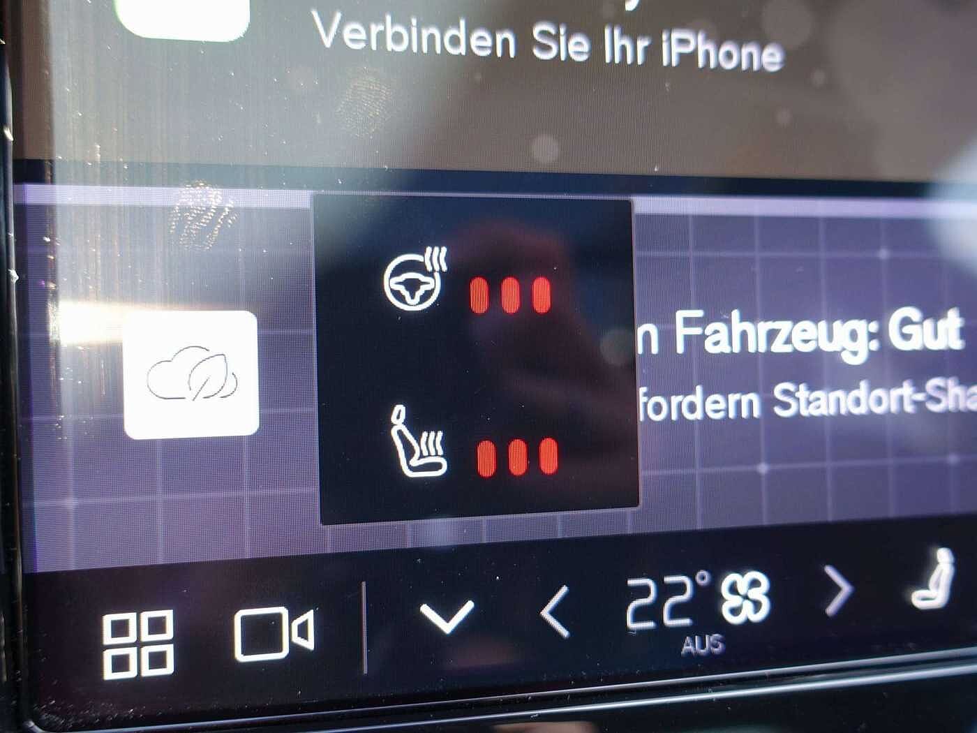 Volvo  Ultra Dark T6 AWD Plug-in Hybrid PANO/HUD