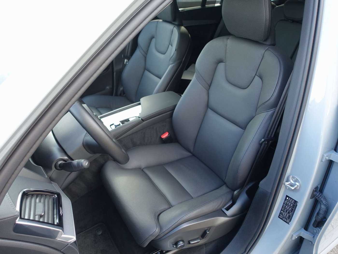 Volvo  Plus Dark T8 AWD Hybrid/AHK/360°Cam