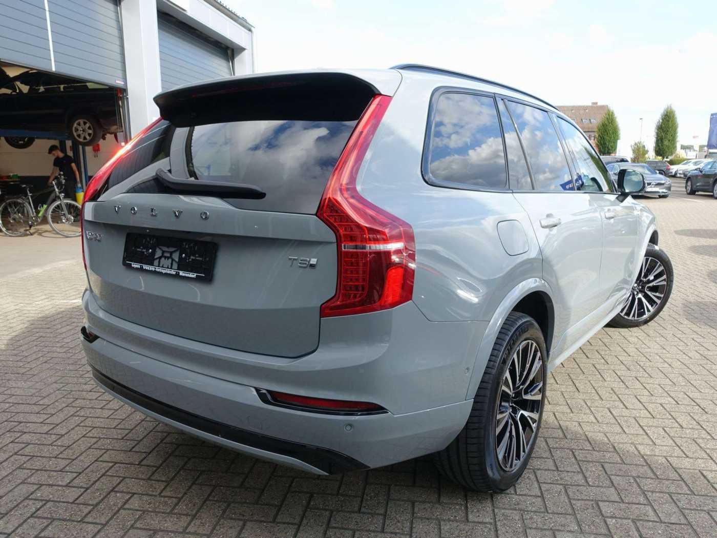 Volvo  Plus Dark T8 AWD Hybrid/AHK/360°Cam