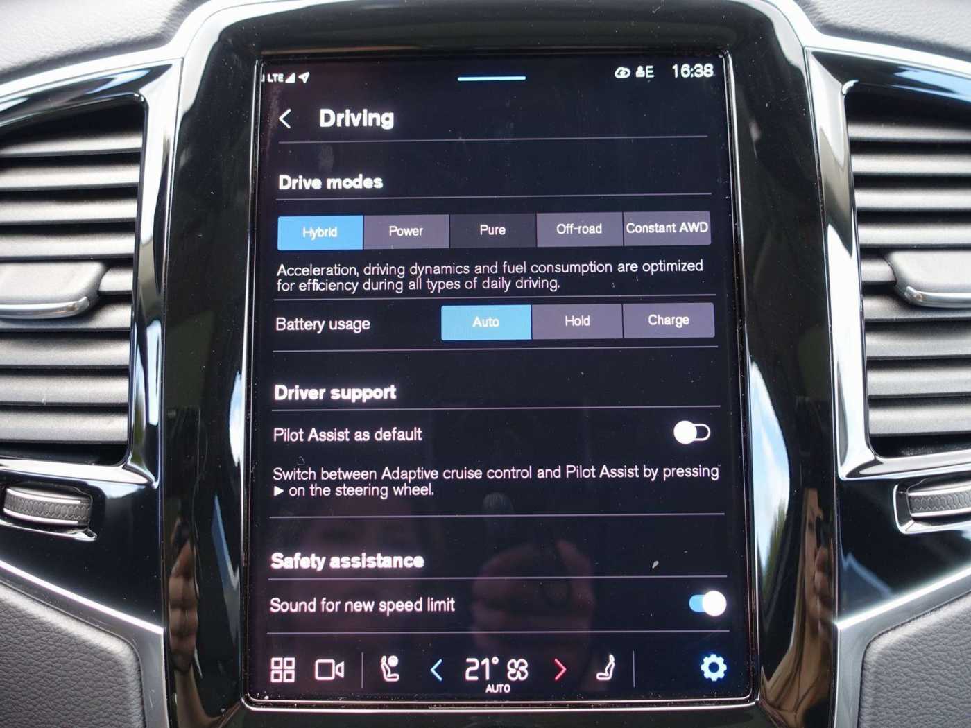 Volvo  Plus Dark T8 AWD Hybrid/AHK/360°Cam