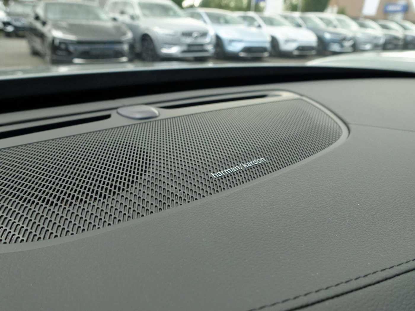 Volvo  Plus Dark T8 AWD Hybrid/AHK/360°Cam
