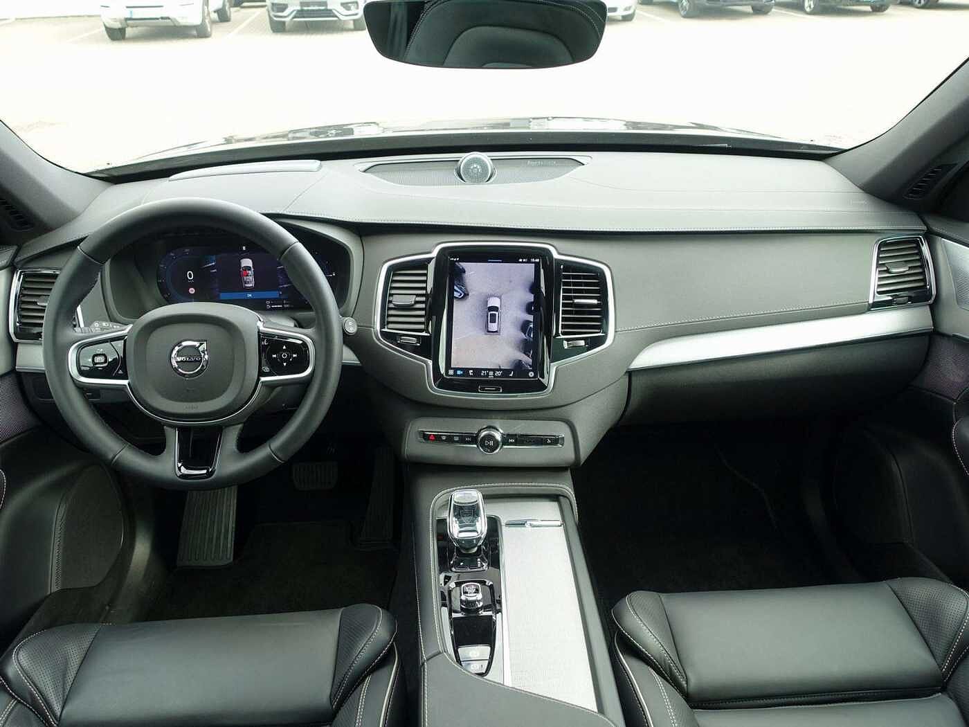 Volvo  Plus T8 AWD Plug-in Hybrid PANO/HUD/B&W/AHK