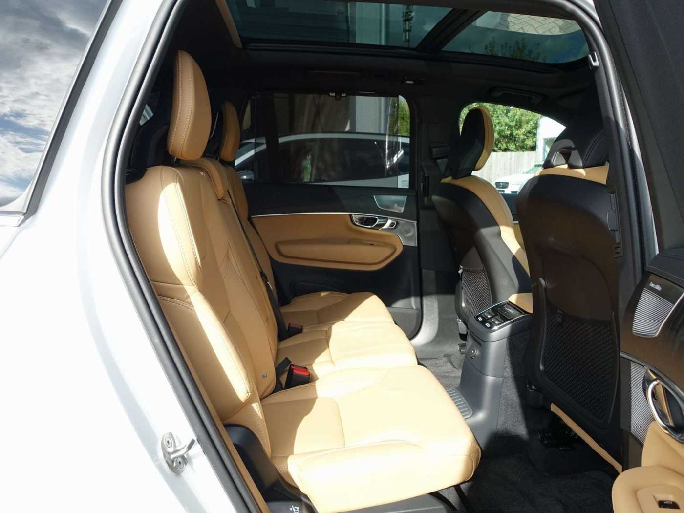 Volvo  Plus, T8 AWD Plug-in Hybrid/Four-C/HeapUp