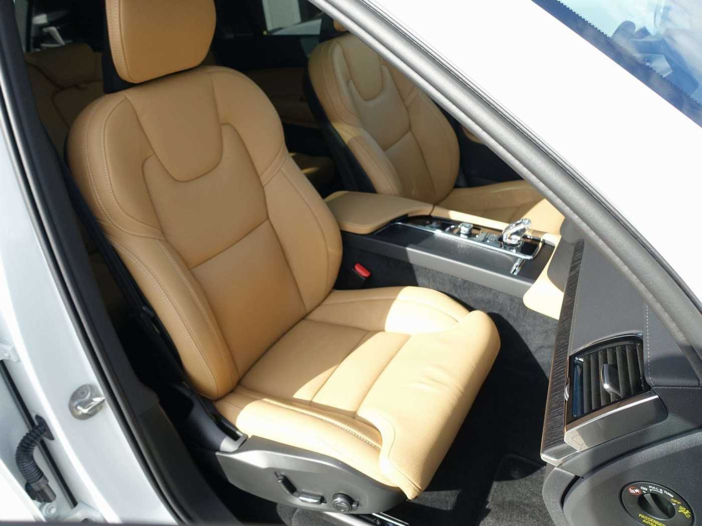 Volvo  Plus, T8 AWD Plug-in Hybrid/Four-C/HeapUp