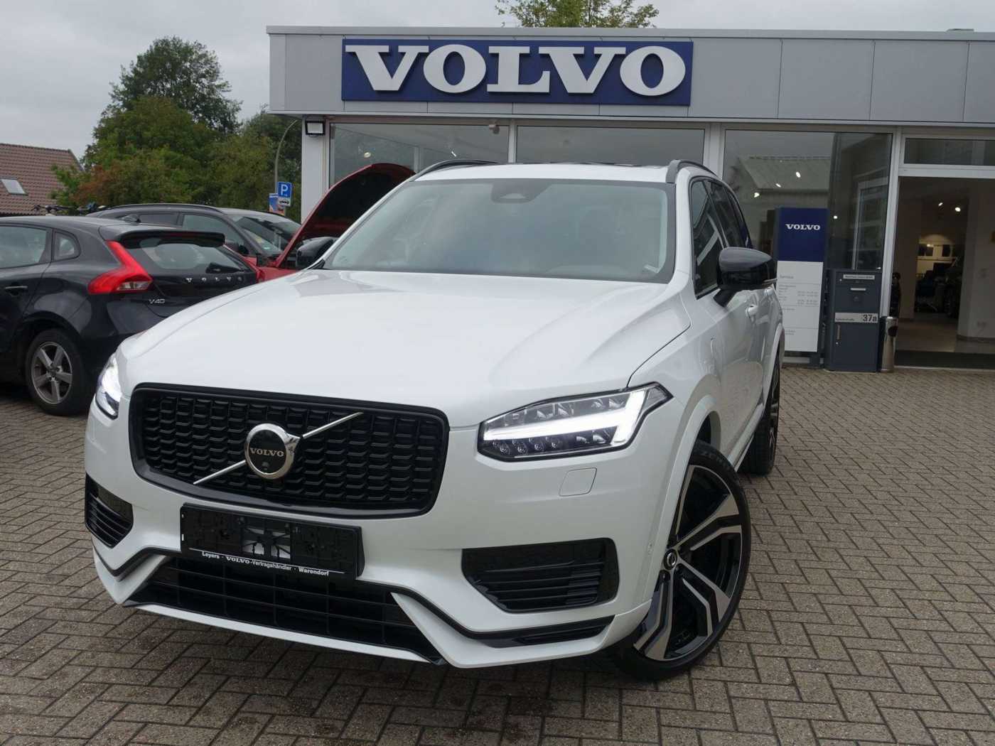 Volvo  T8 AWD Plus Dark Pano/360°/Luft/AHK/22'/LED