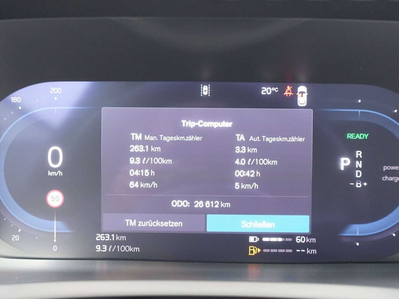 Volvo  T8 AWD Plus Dark Pano/360°/Luft/AHK/22'/LED