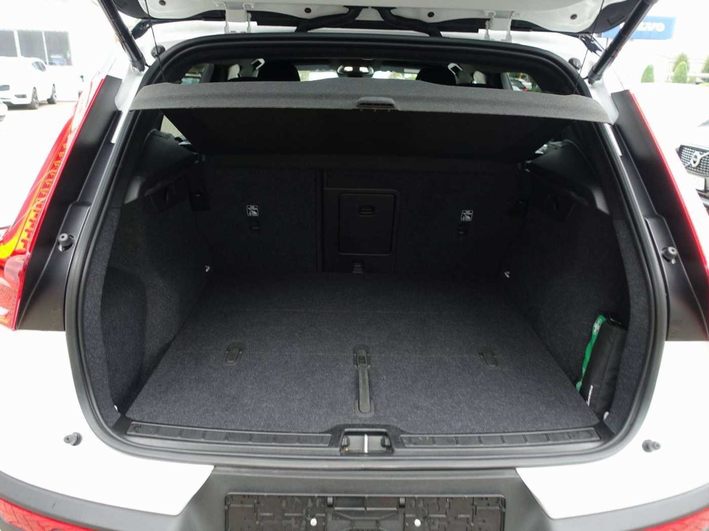 Volvo  Recharge Single Motor Plus /Kamera/AHK/LED