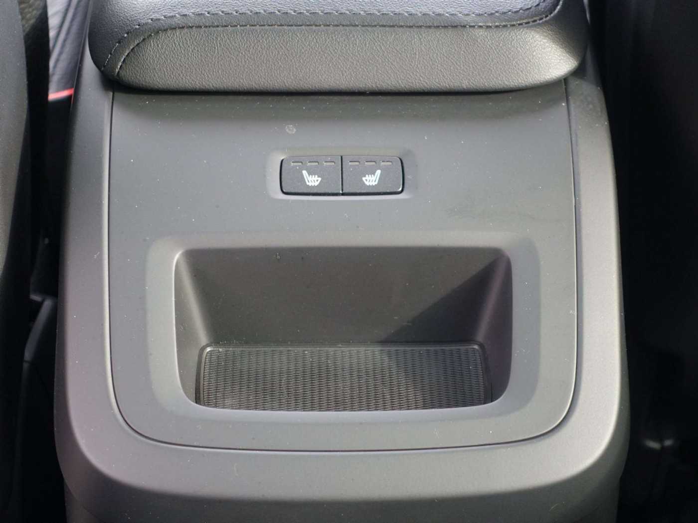 Volvo  T6 AWD Plus Bright HEICO-Umbau/Pano/BLIS