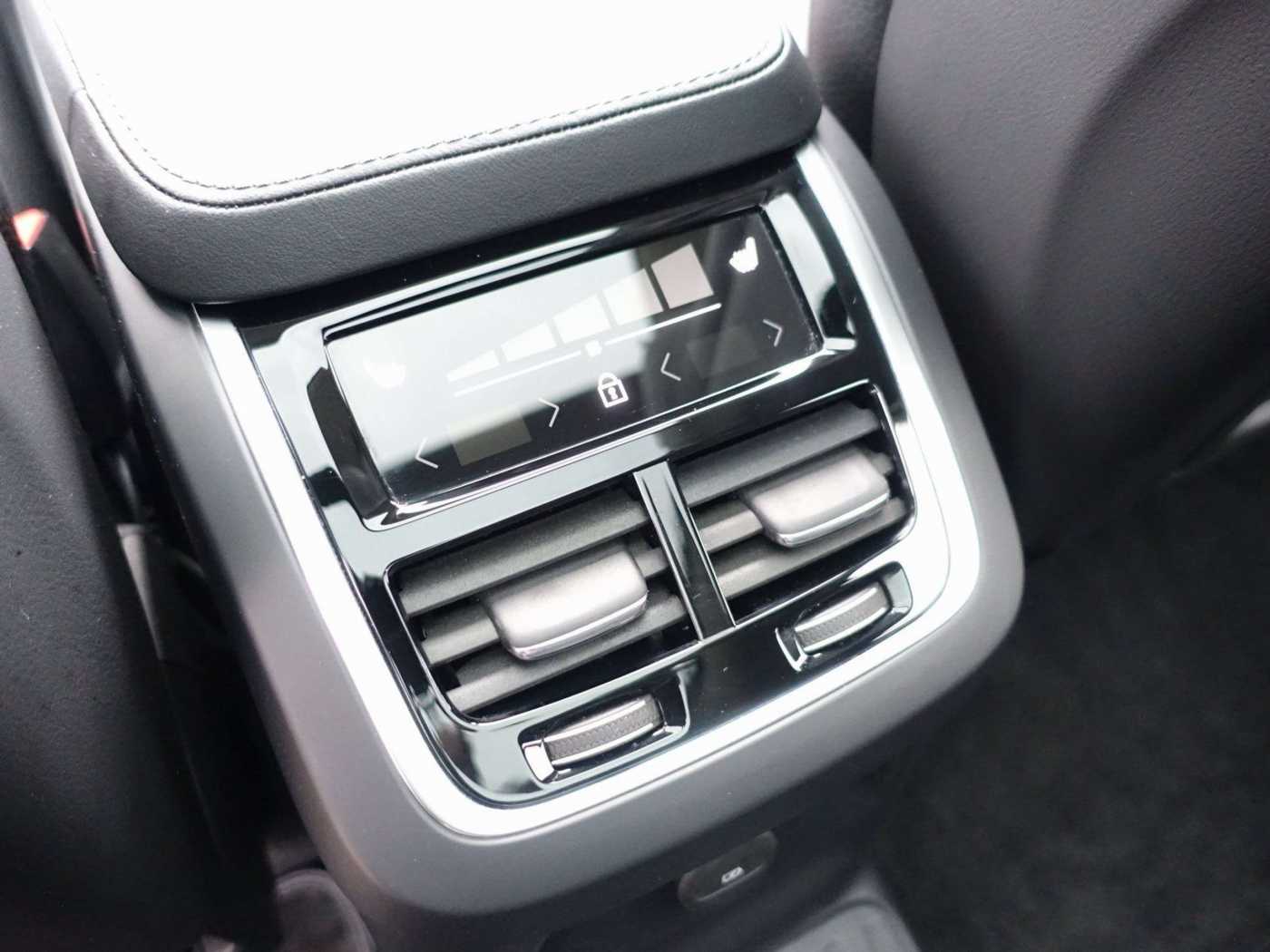 Volvo  Plus, T8 AWD Plug-in Hybrid/360°/HeadUP/BLS
