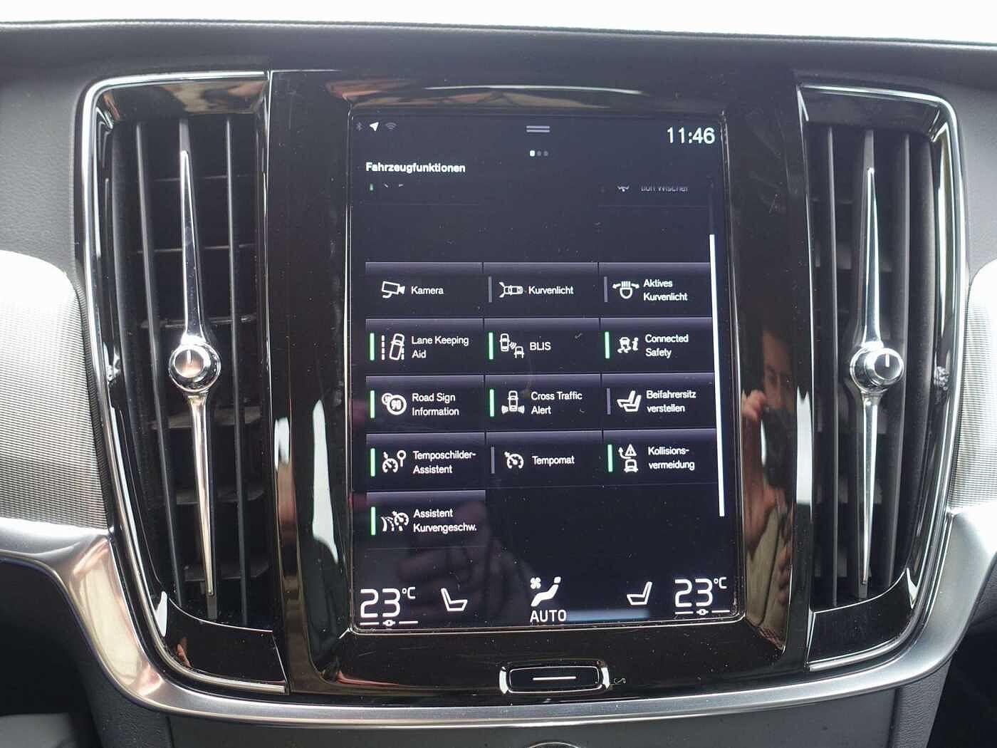 Volvo  V 90 D4 Inscription/360°Cam/BLIS/Massage/AHK/LED