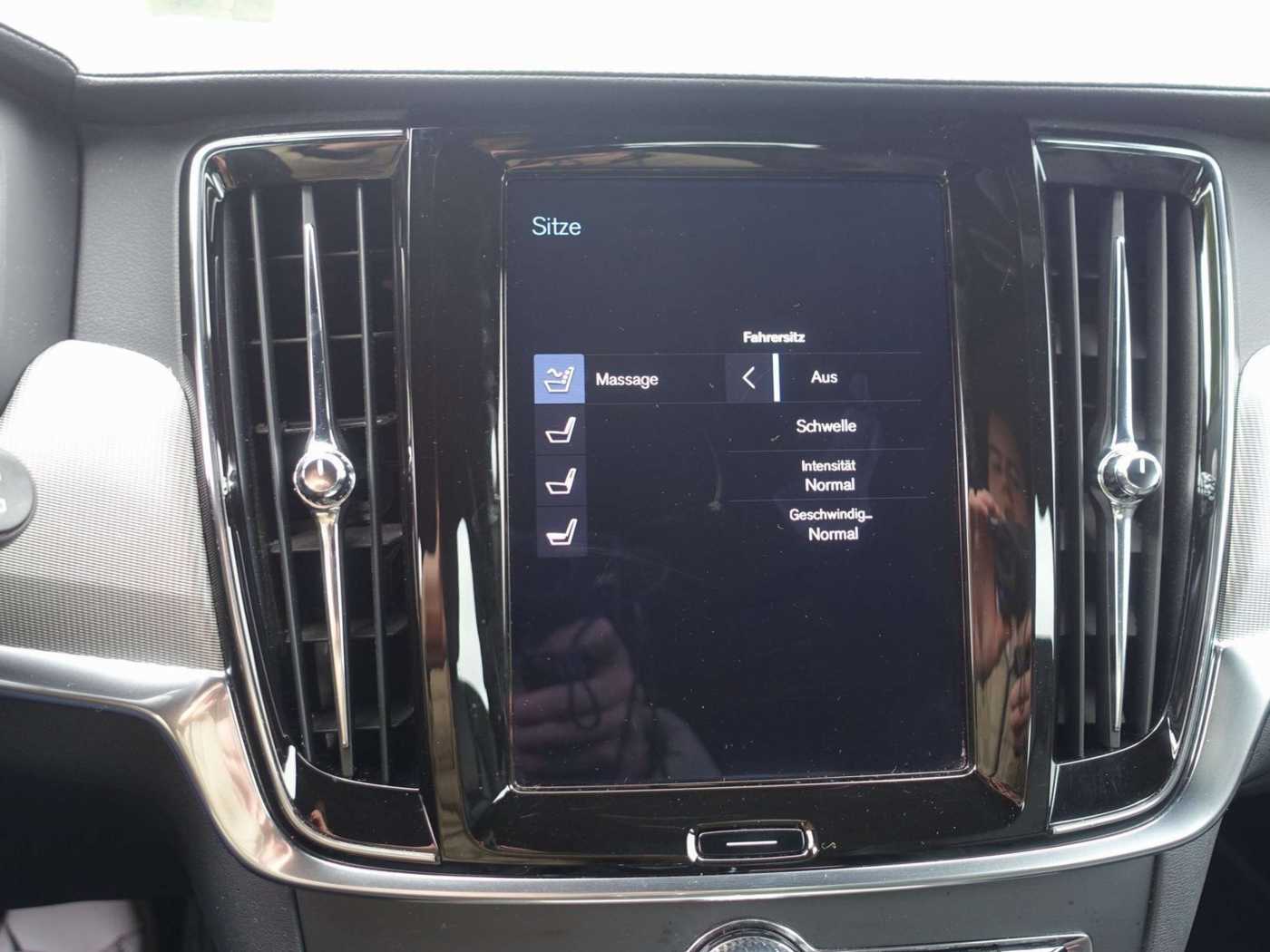 Volvo  V 90 D4 Inscription/360°Cam/BLIS/Massage/AHK/LED