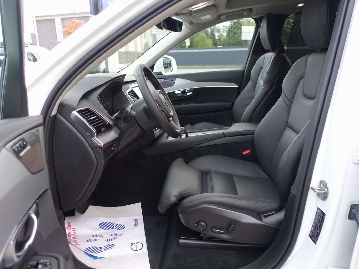 Volvo  Plus T8 AWD Plug-in Hybrid/360°Cam/HeadUp