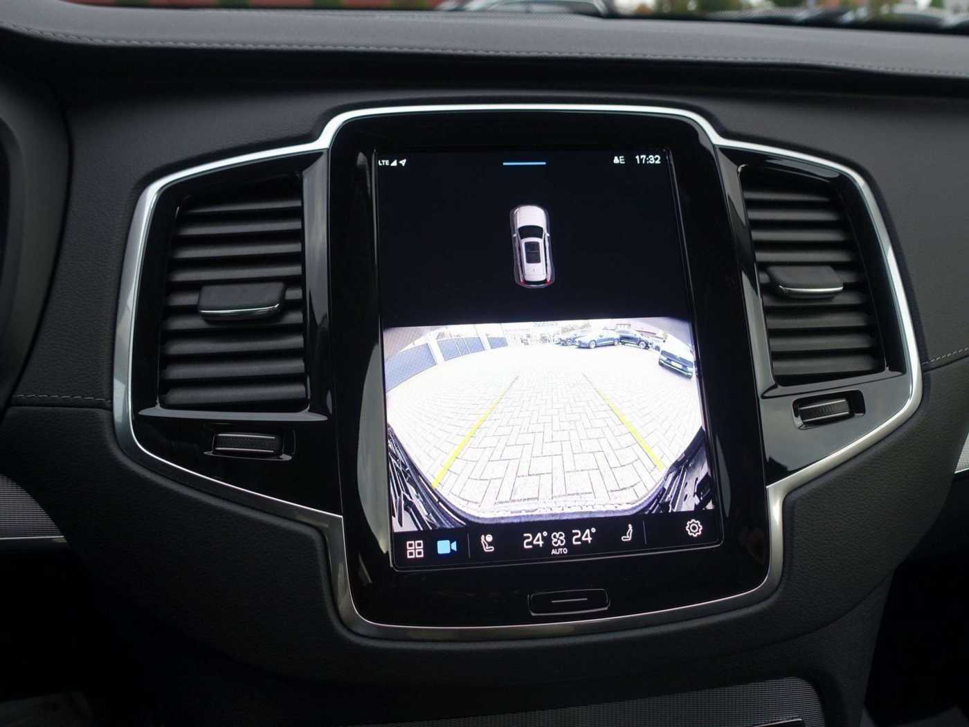 Volvo  Plus T8 AWD Plug-in Hybrid/360°Cam/HeadUp