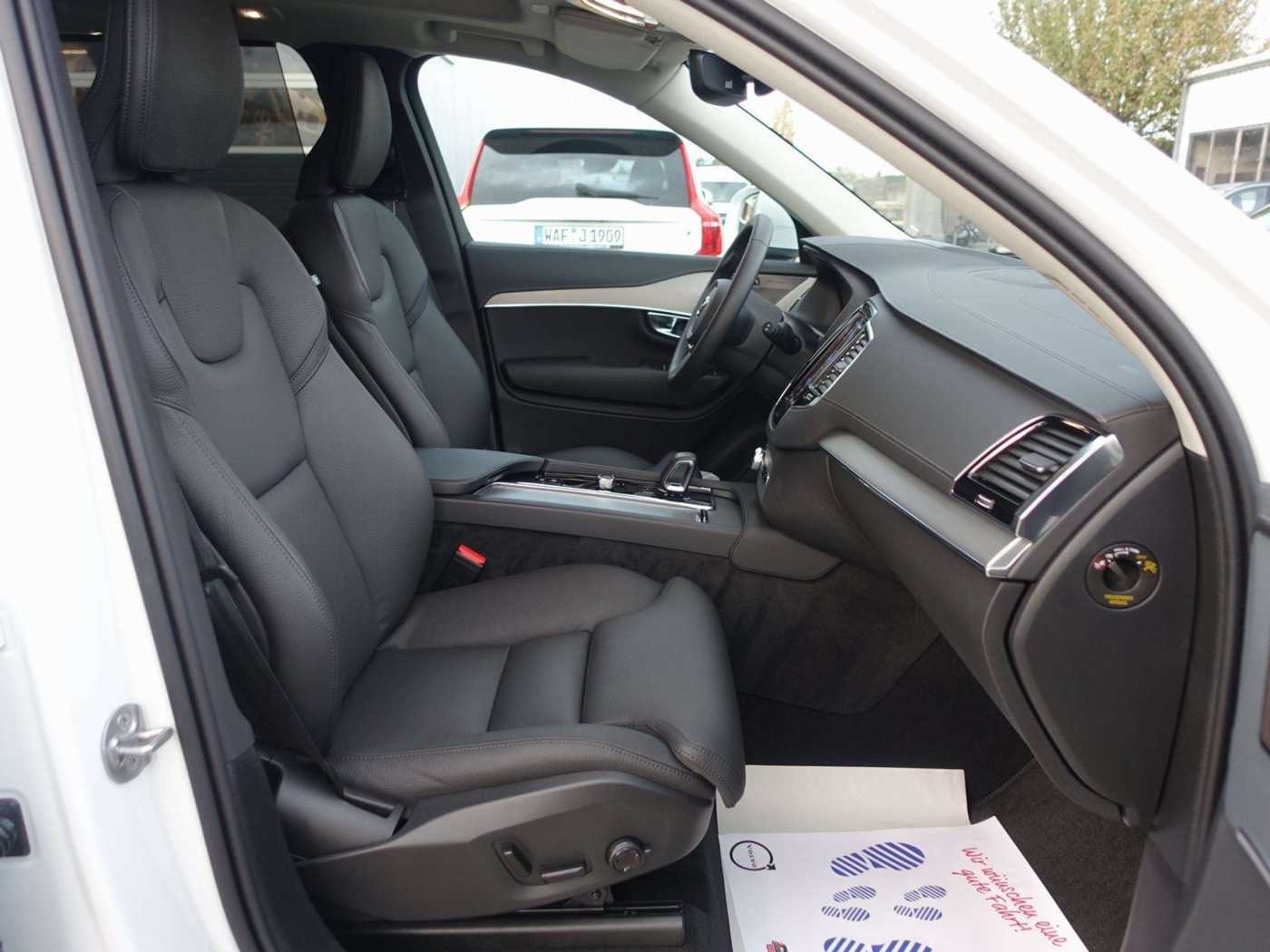 Volvo  Plus T8 AWD Plug-in Hybrid/360°Cam/HeadUp